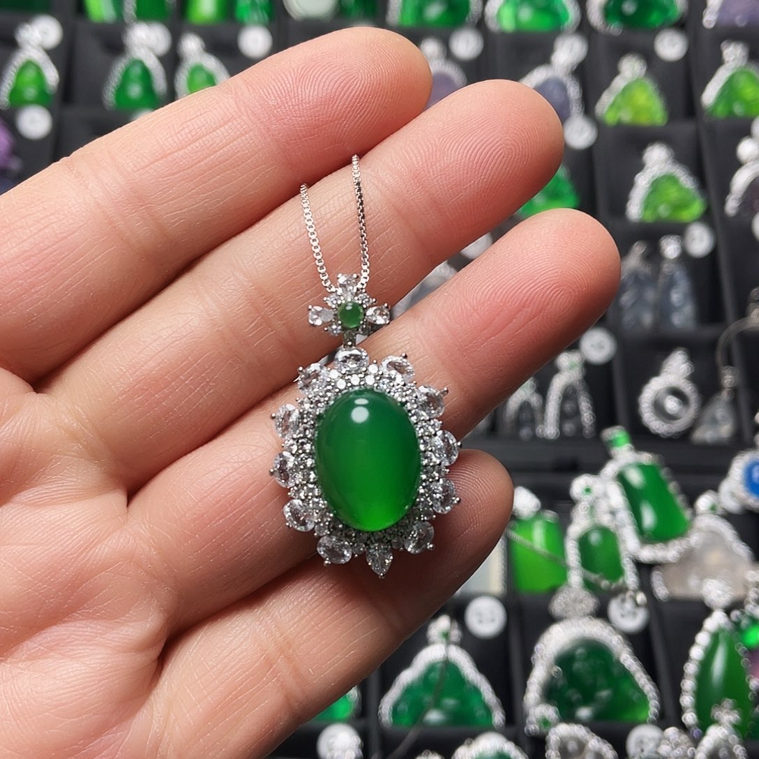 玛瑙/玉髓合金颈饰