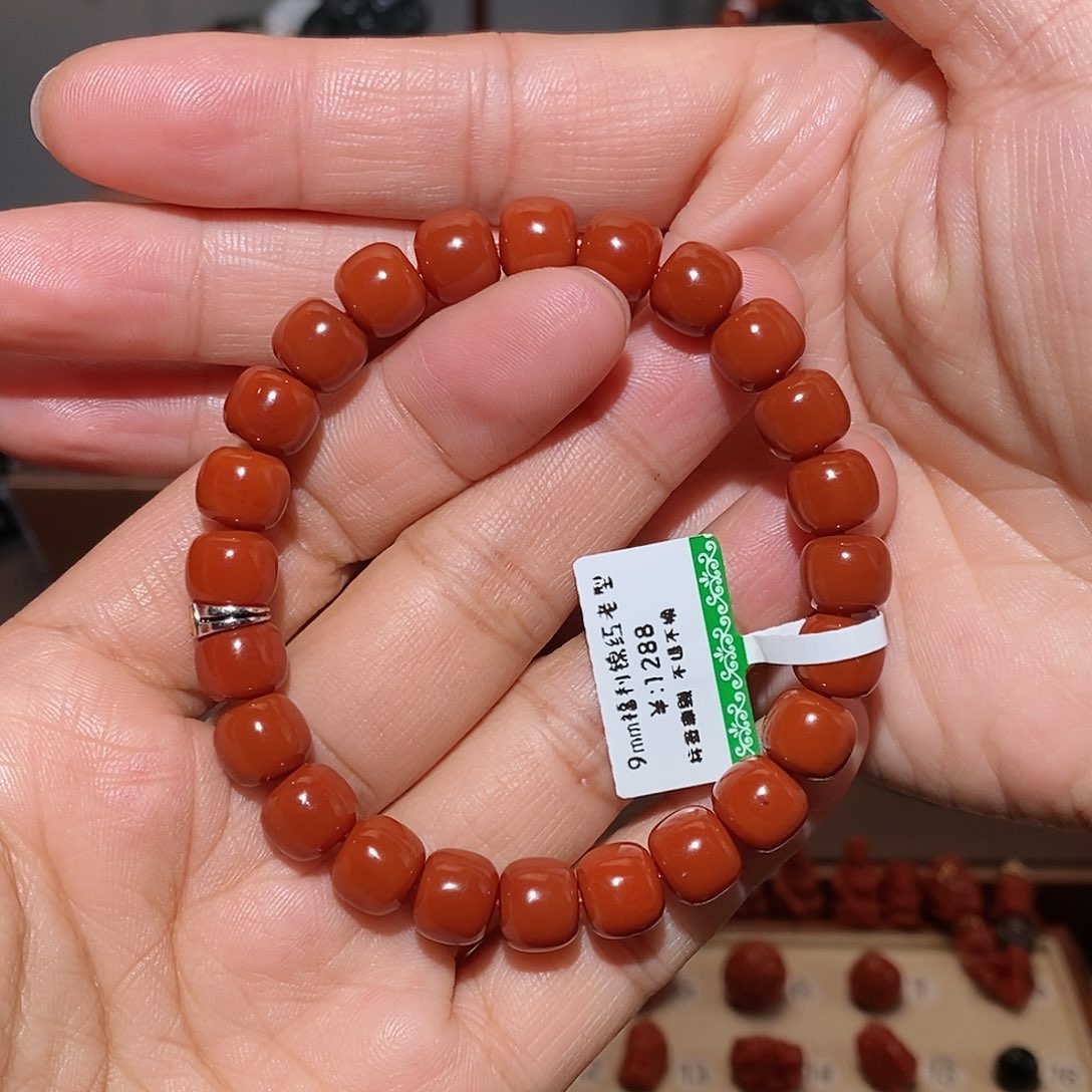 南红玛瑙手链未镶嵌卡9福利串