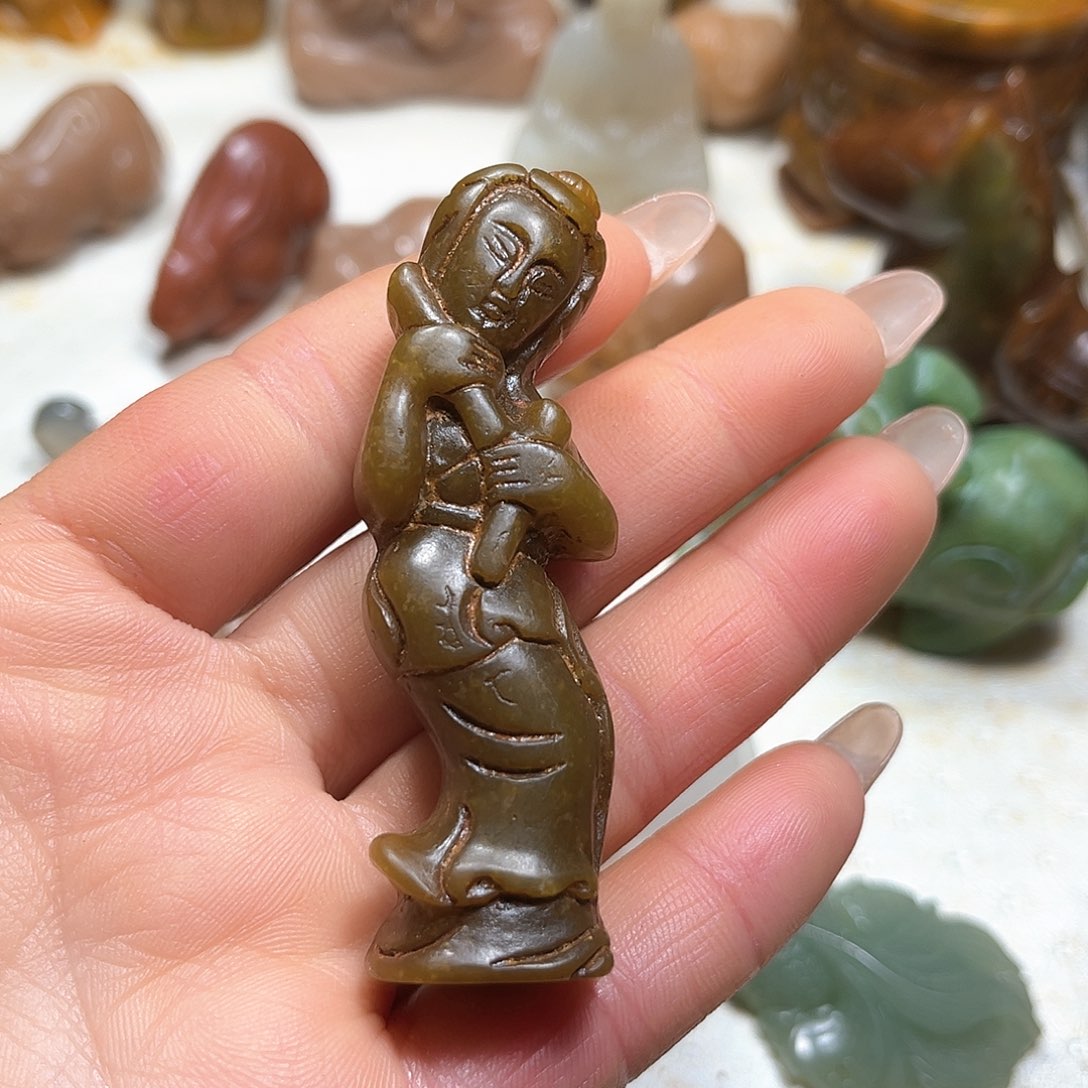 白玉菩提吊坠白玉菩提吊坠