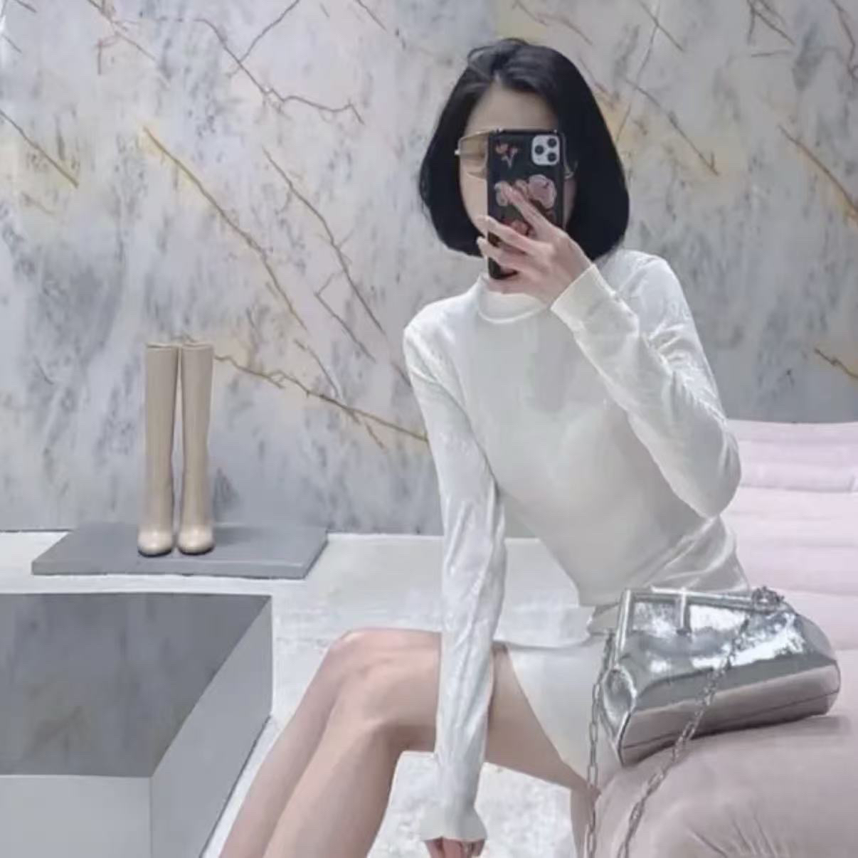 未使用 FENDI/芬迪 D500736/白色logo字母压纹满印连衣裙/尺码36