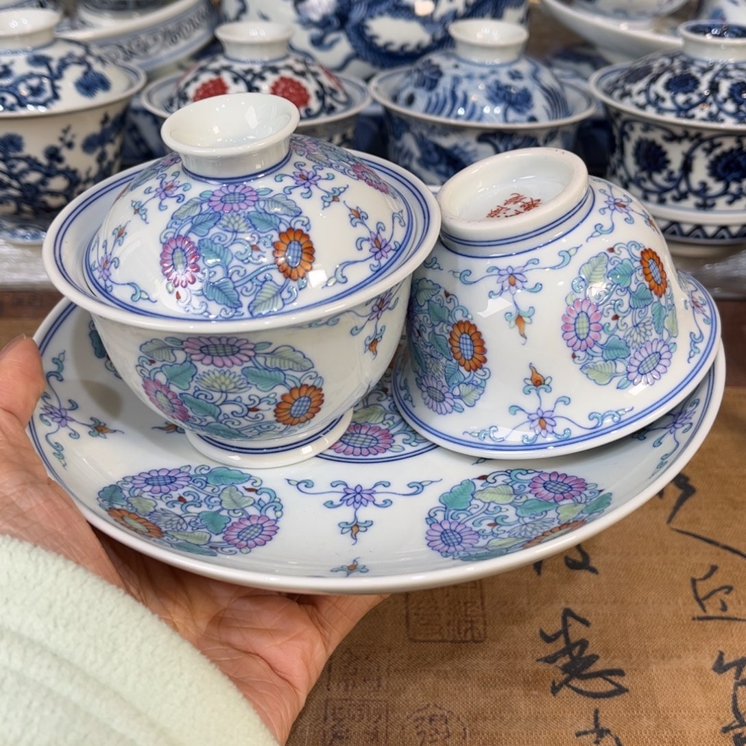 A****斗彩三件套总价1848。已付1797。差价链接51