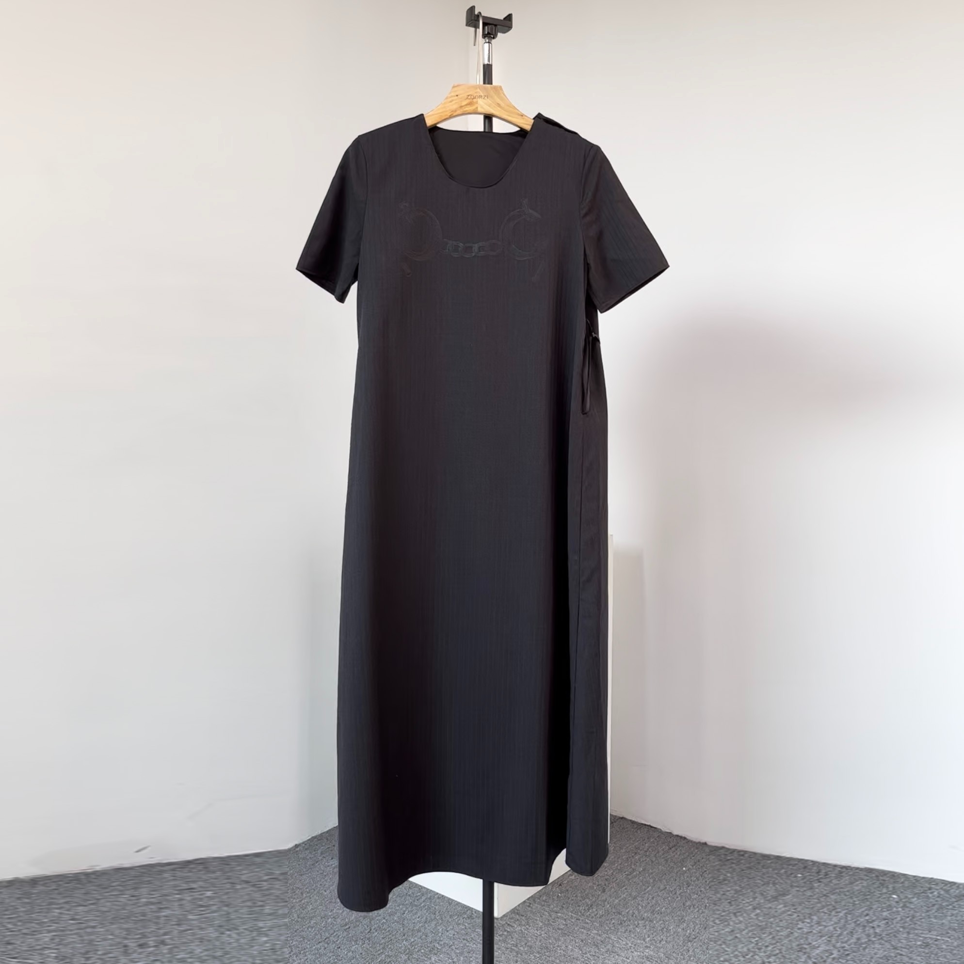 【300-500】新款时尚简约休闲女装