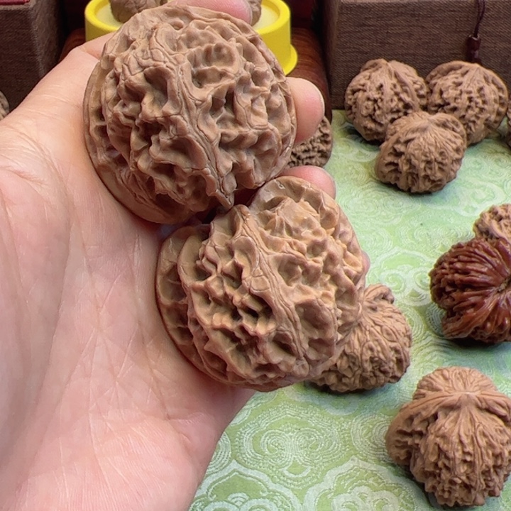 本***明文玩核桃吊坠苹果园文玩核桃手把件