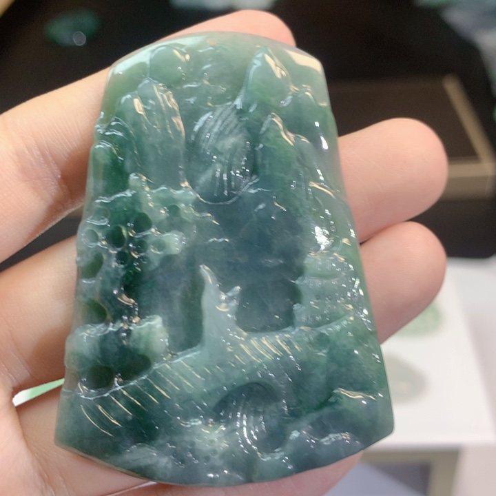 翡翠未镶嵌颈饰纯天然a货翡翠