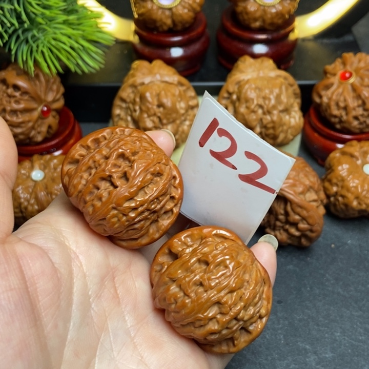 文玩核桃把件38白狮子122