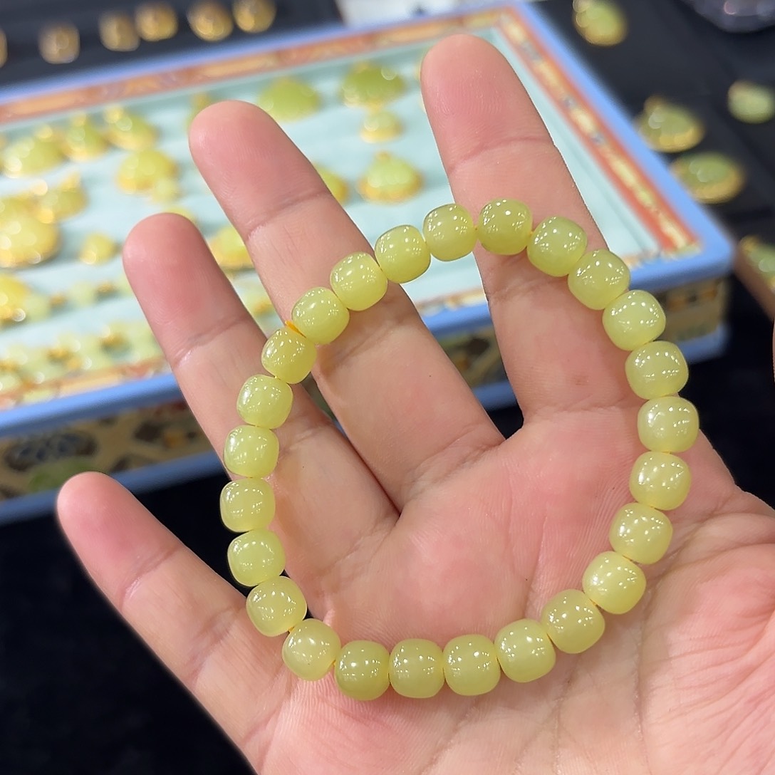 和田玉和田玉多样性发货拍一发一未镶嵌