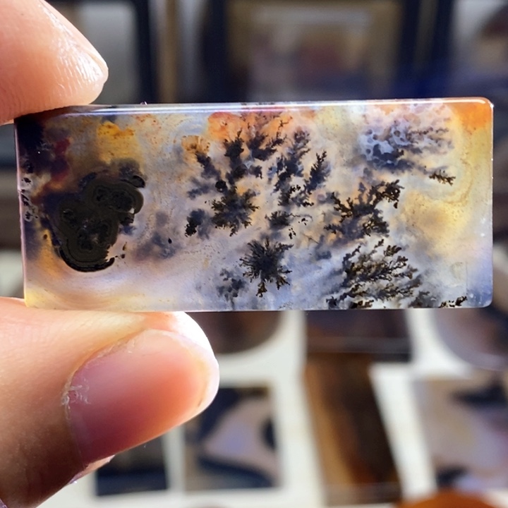 玛瑙/玉髓颈饰未镶嵌