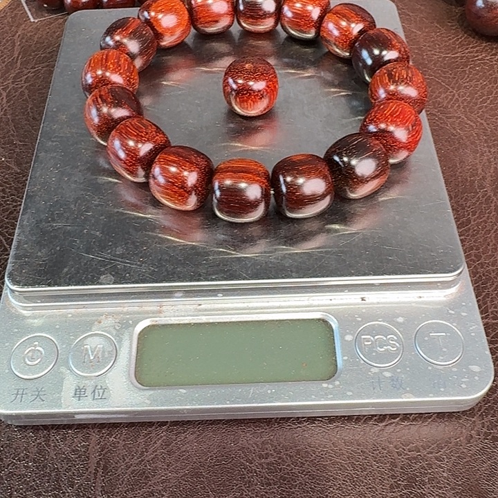 赵***强檀香紫檀（小叶紫檀）