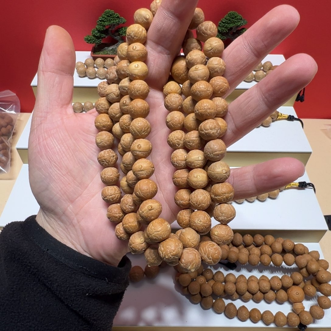 凤眼菩提手串10.5mm凤眼菩提108颗品相弱点