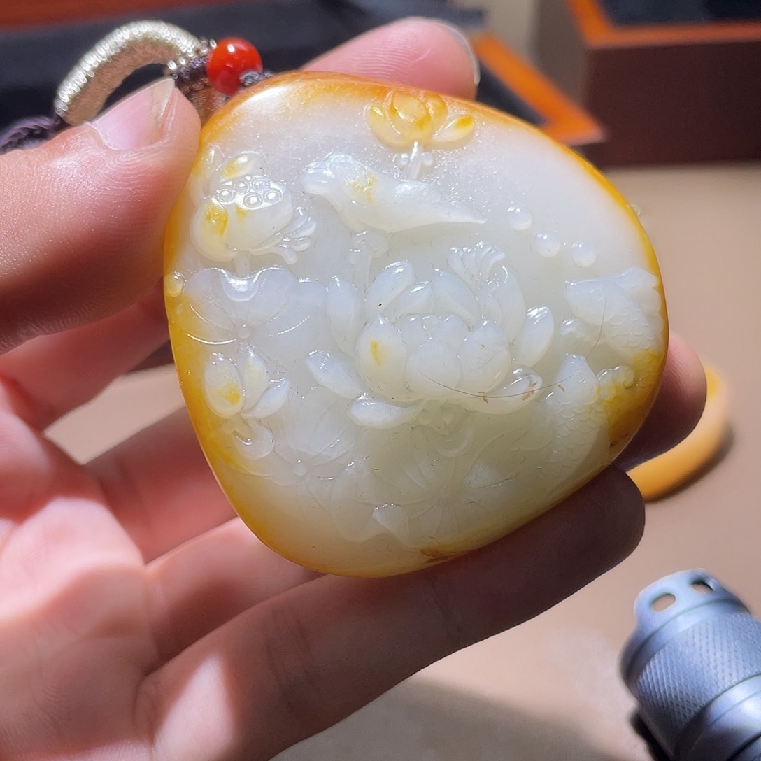 和田玉颈饰未镶嵌Z6