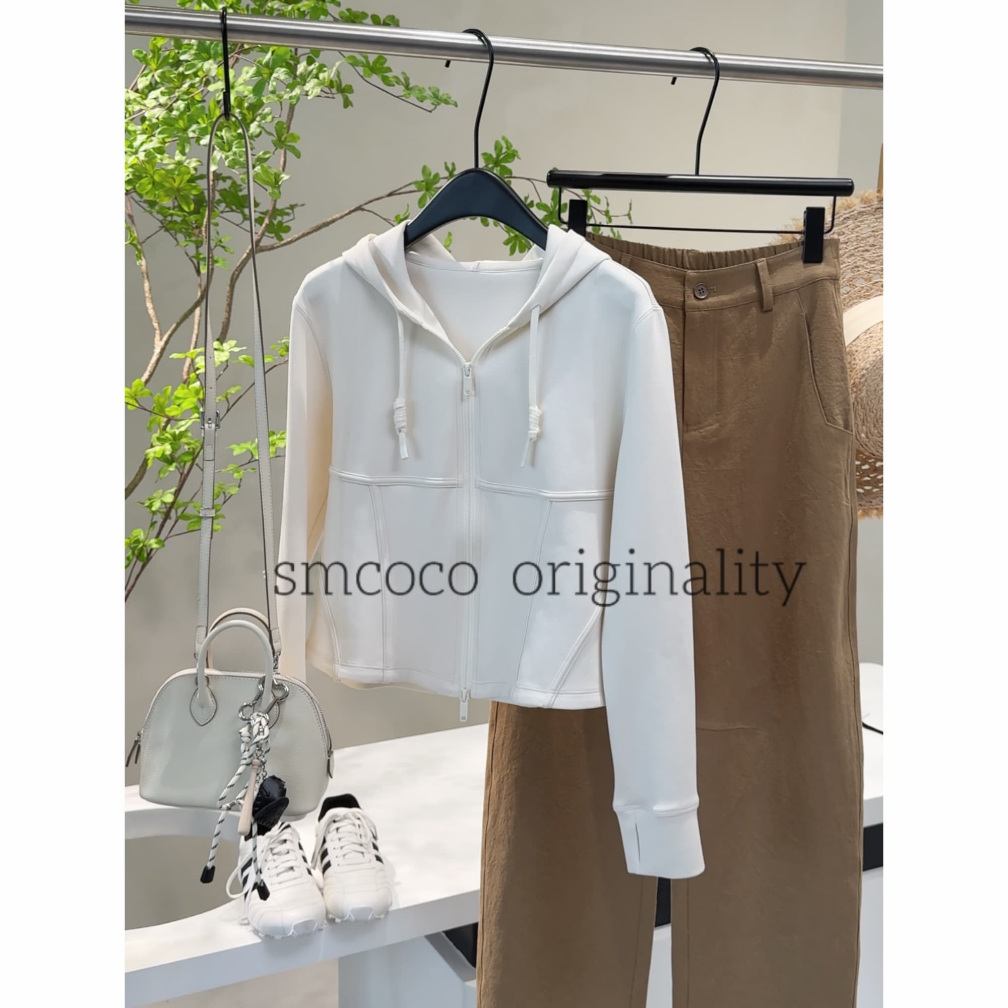 【秋季新款】时尚简约亲肤休闲轻奢设计感气质百搭女重工外套TT001