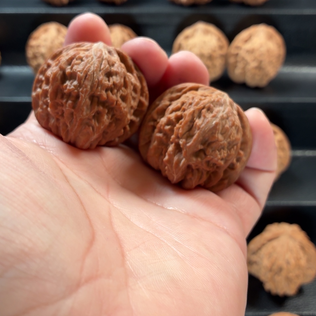 春***馆把件桃核蓟县山地血磨41