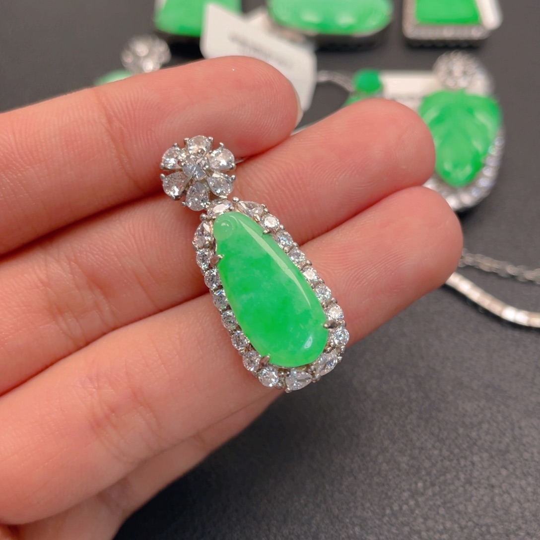 翡翠银S925镶嵌吊坠(不含链)