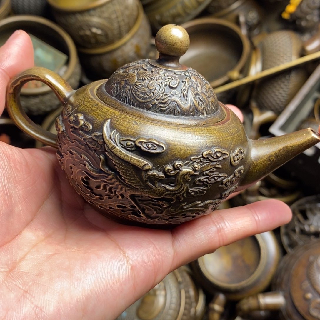 精美铜器做工精良