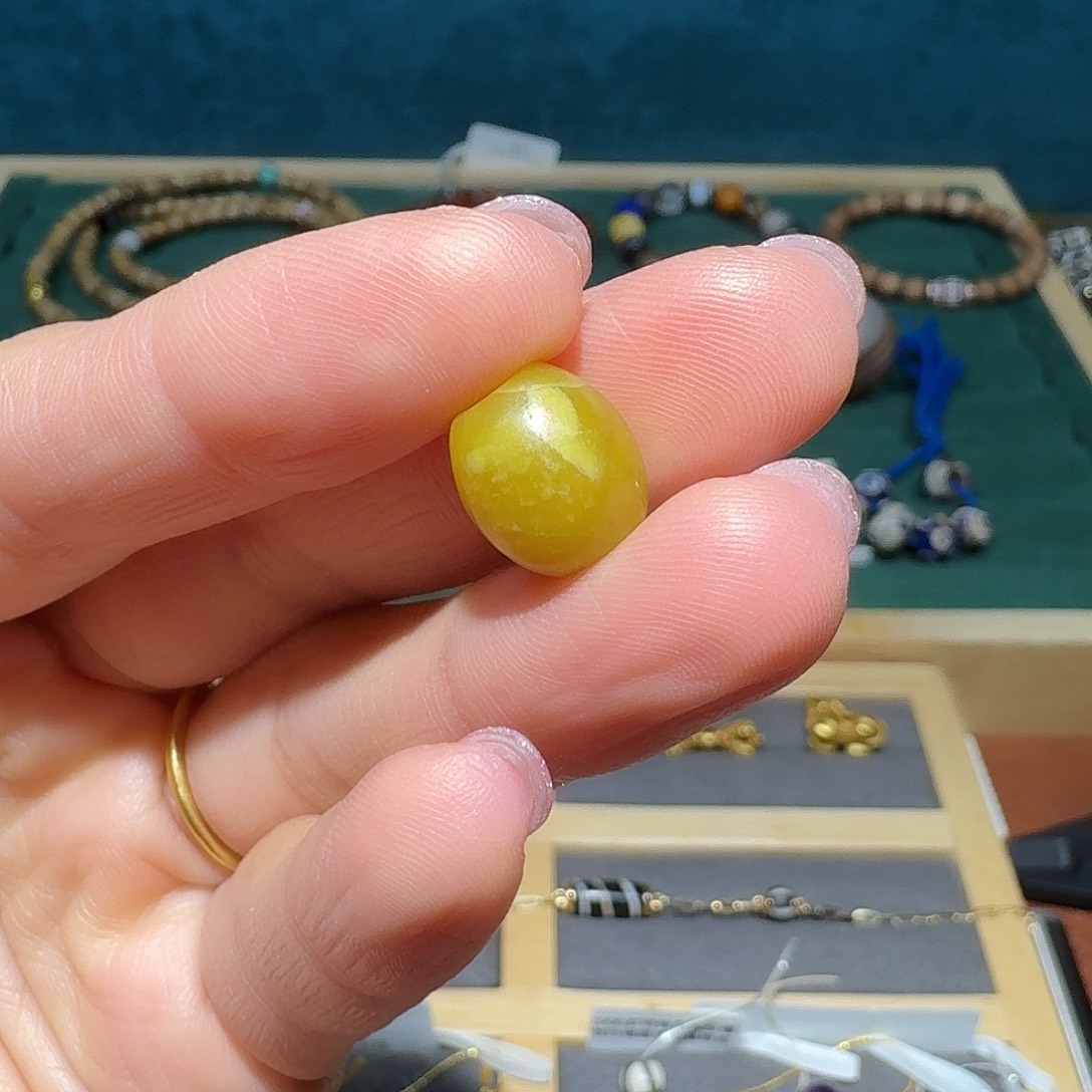 琉璃吊坠（不含链）10.1*11.6mm