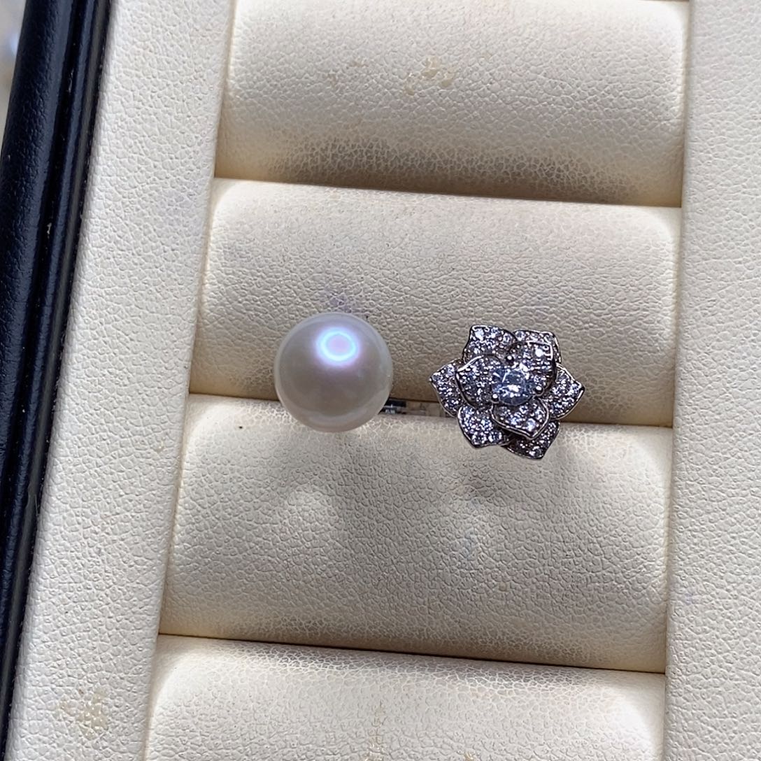 银S925镶嵌淡水珍珠戒指