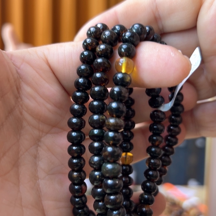 琥珀裸石未镶嵌抚顺13-10