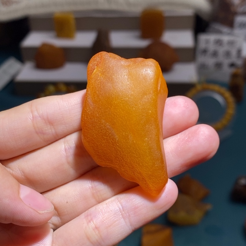 【闪购商品】未镶嵌琥珀珠宝奇石16
