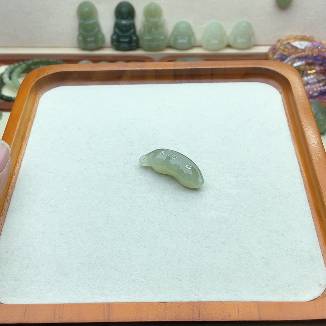 和田玉吊坠(不含链)未镶嵌