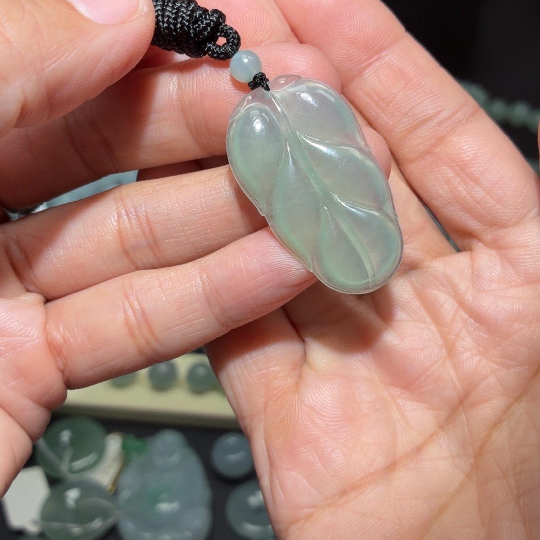 小***虾翡翠未镶嵌颈饰翡翠天然A货吊坠