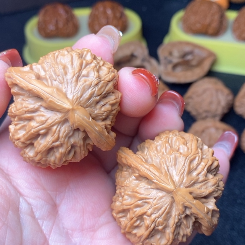 【闪购商品】文玩核桃把件729号白狮子42