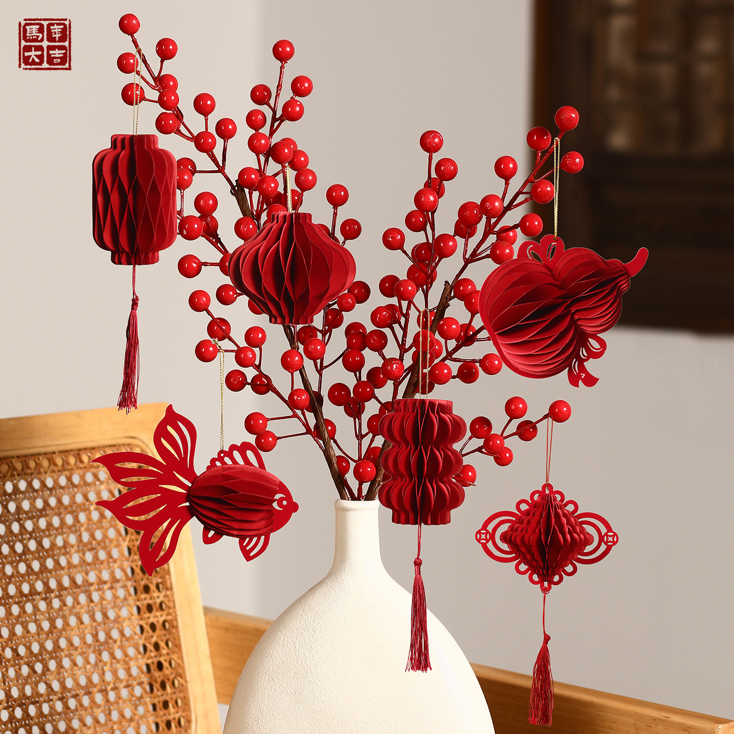 2026新款马年装饰灯笼挂件蜂窝球大门口壁橱挂饰过年氛围布置道具