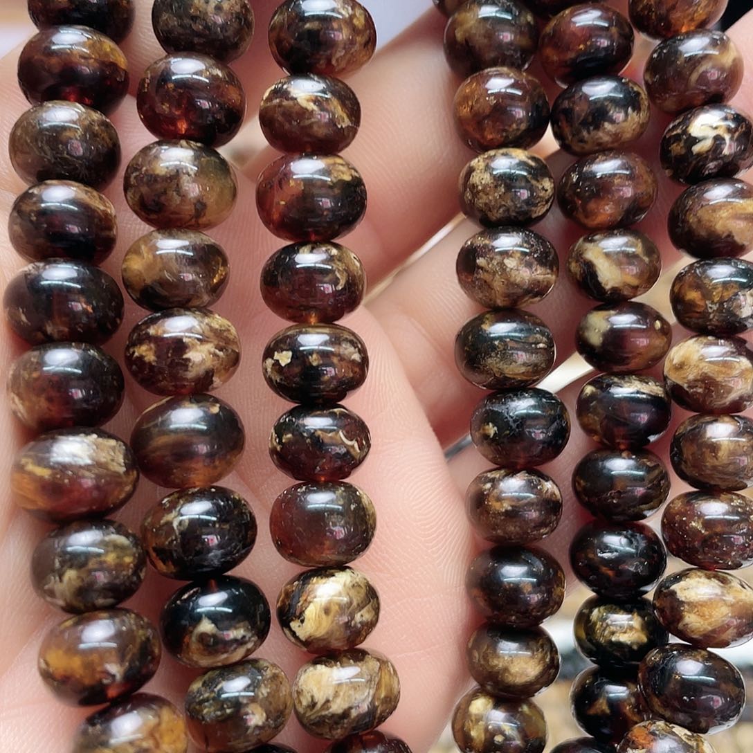 琥珀裸石未镶嵌九11252