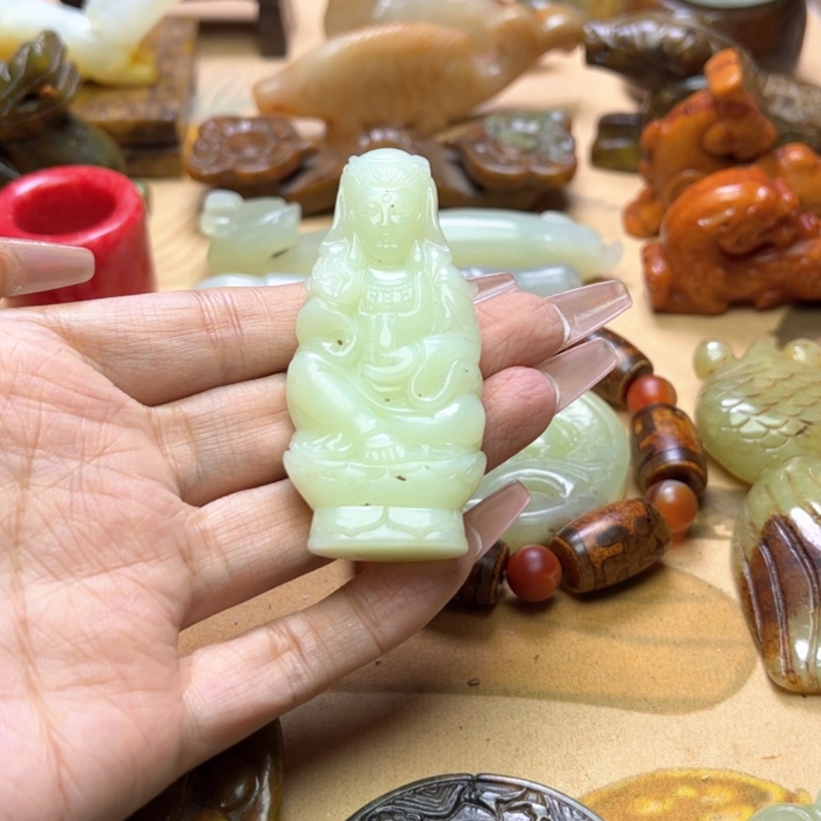 【闪购商品】蛇纹石玉戒指未镶嵌