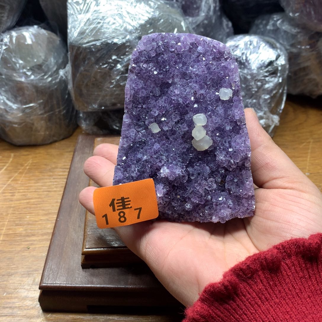 水晶大型摆件（非配饰）未镶嵌