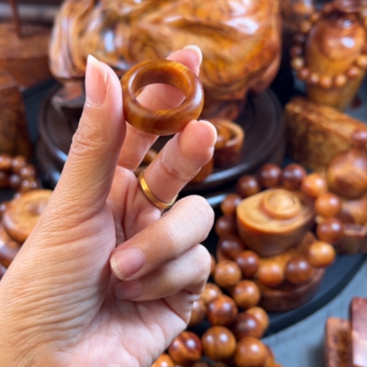 【闪购商品】松木（琥珀木）把件