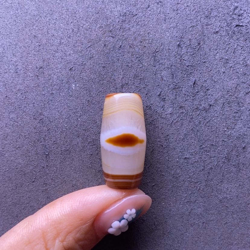 【闪购商品】未镶嵌玛瑙/玉髓珠宝奇石海*