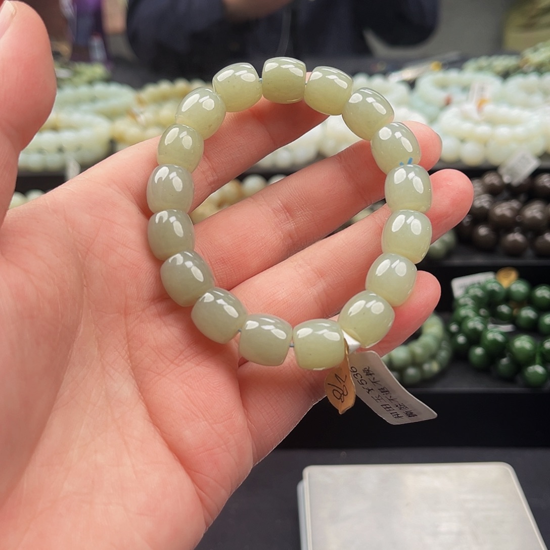 和田玉手串未镶嵌