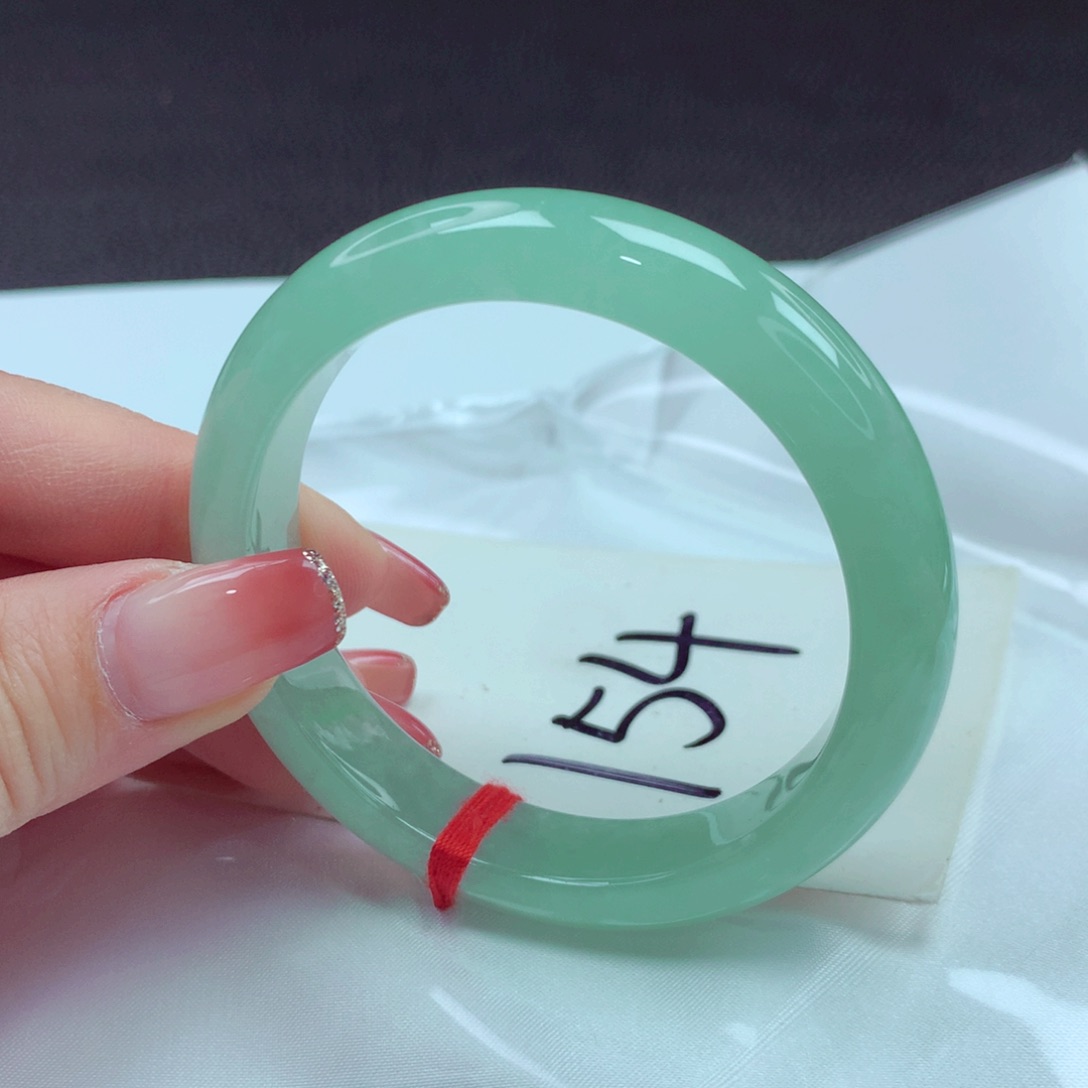 翡翠手镯未镶嵌手镯53