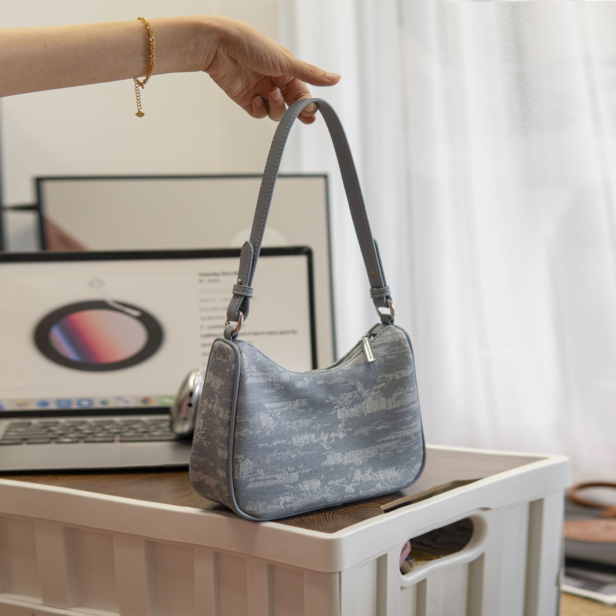 2025年新款原创设计牛仔迷你斜挎腋下包时尚百搭高级感单肩包包女