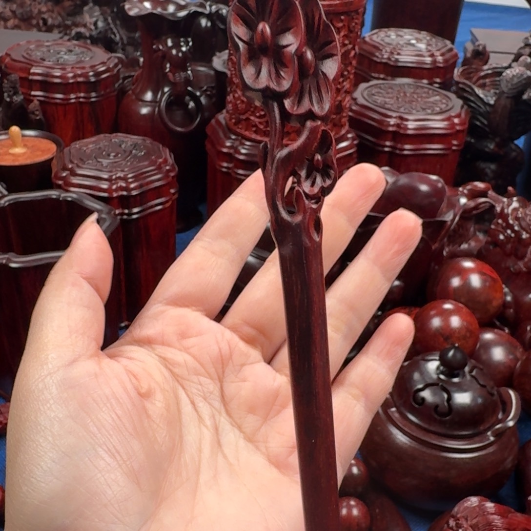 紫檀木类成套家具