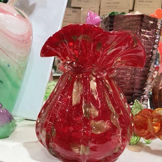 琉璃花瓶高20厘米口径6厘米