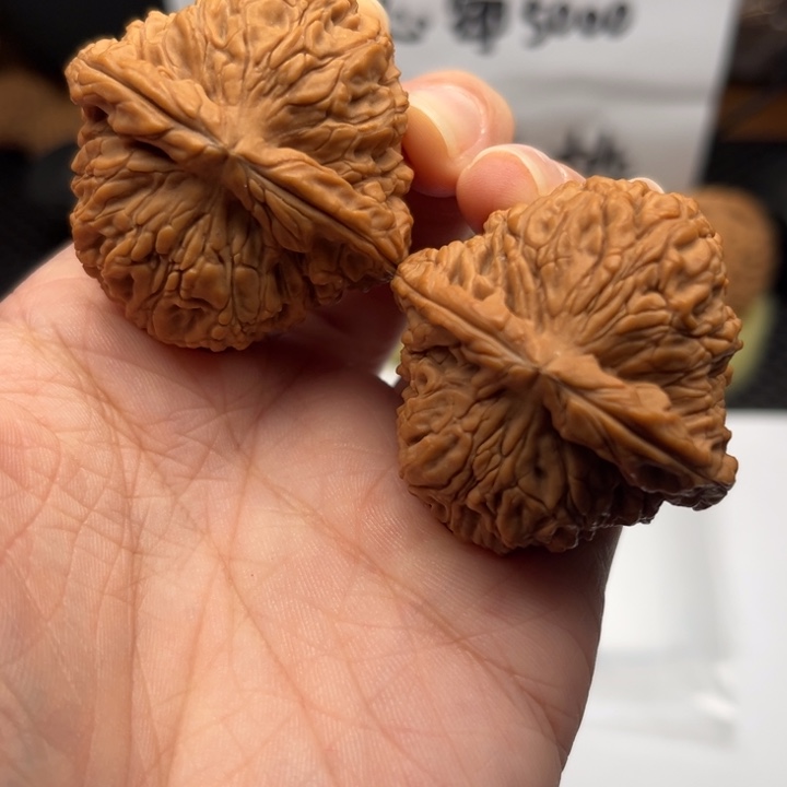 吊坠文玩核桃南疆40