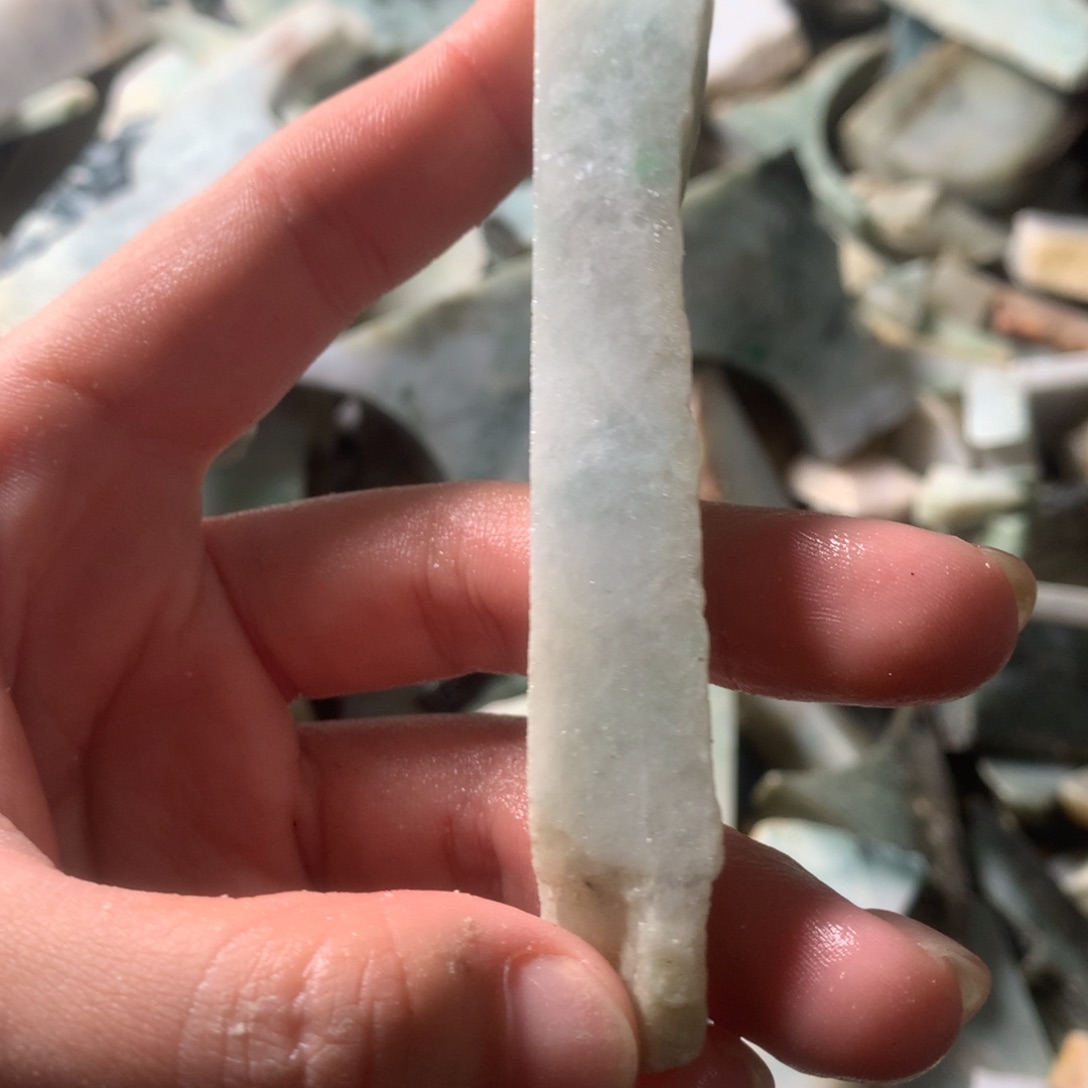 翡翠颈饰未镶嵌缅甸翡翠