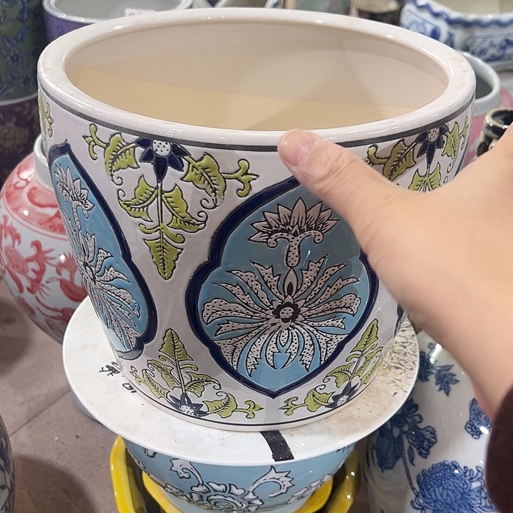 瓷片瑕。。。。。。，，，。。。。。。