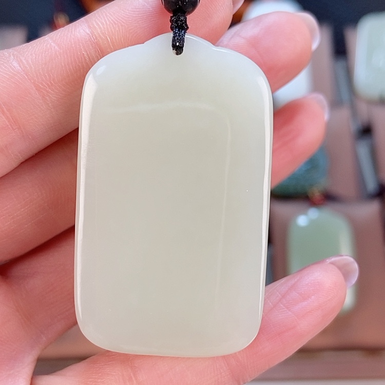 【闪购商品】和田玉颈饰未镶嵌