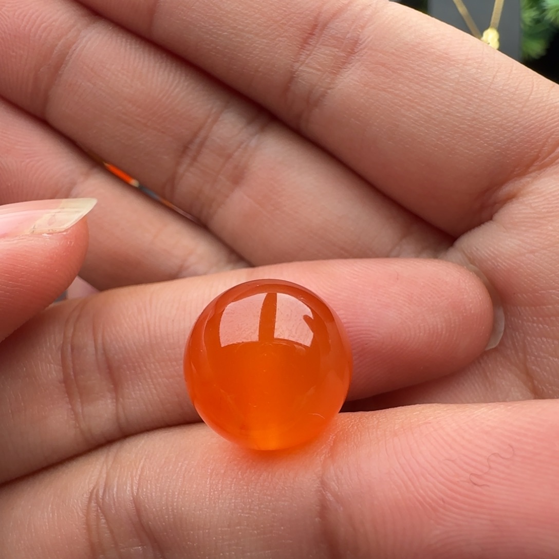 南红玛瑙未镶嵌圆珠13.7带皮裂