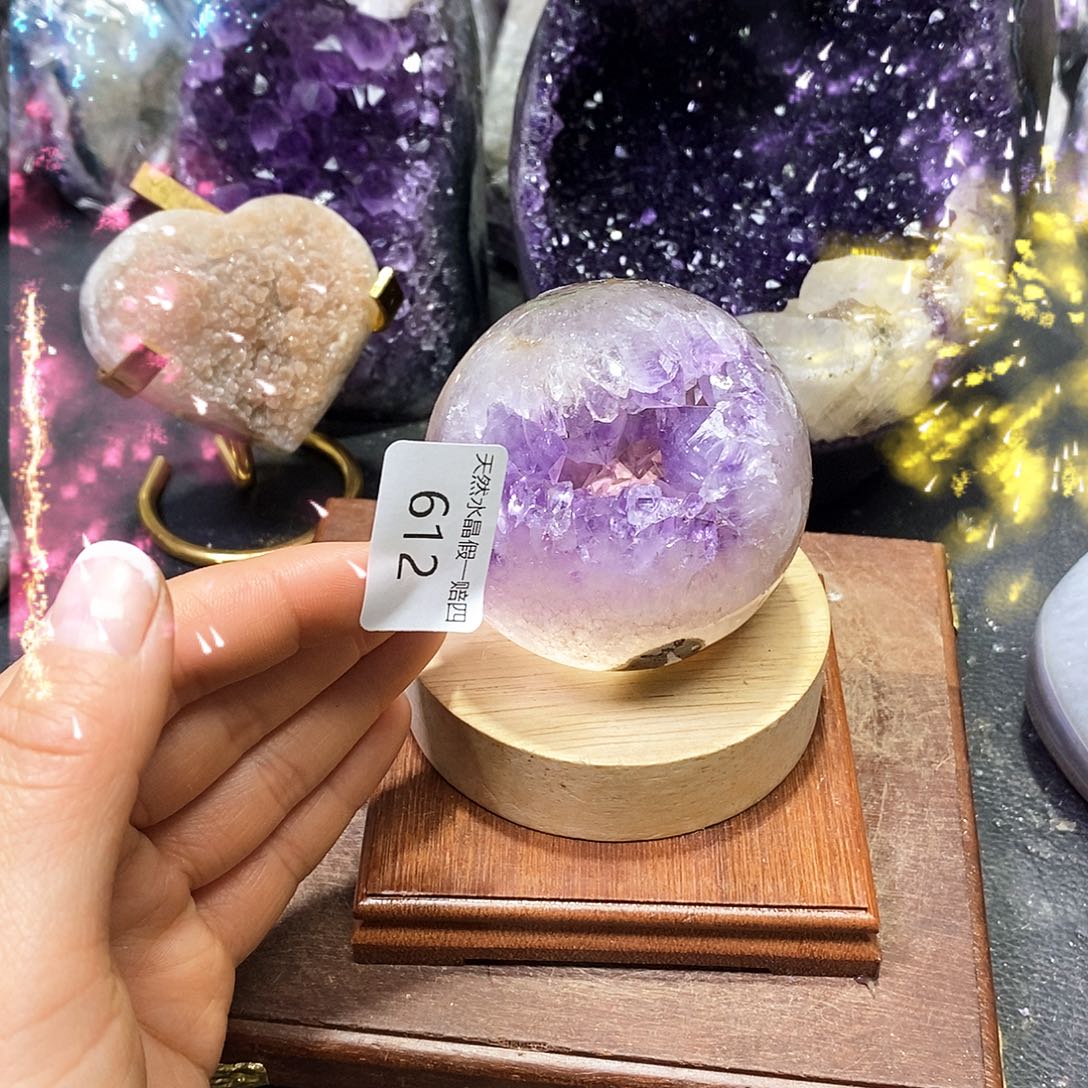 水晶大型摆件（非配饰）未镶嵌