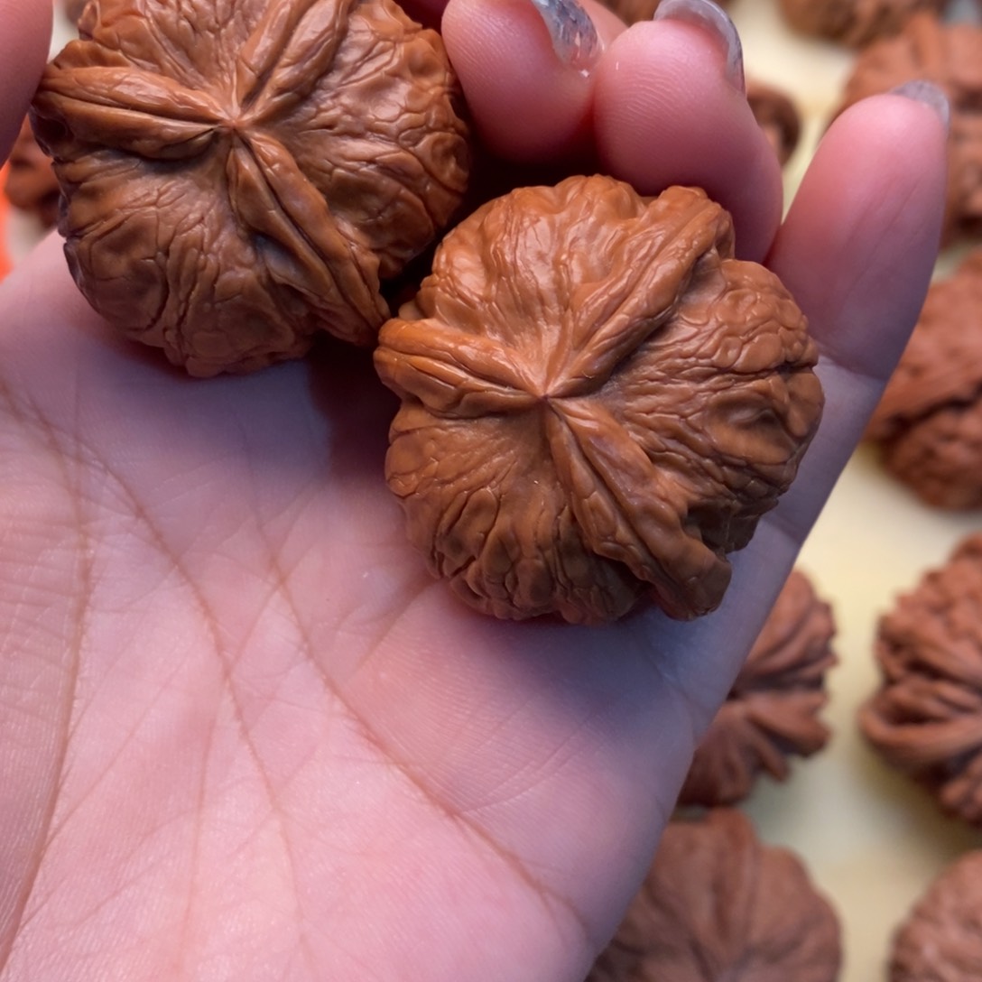 桃核吊坠元宝奔37