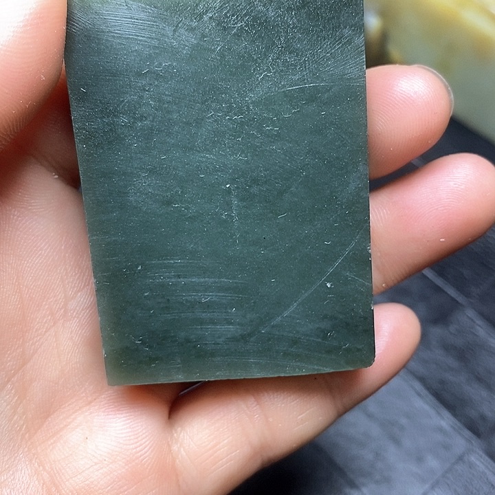 和田玉未镶嵌毛料