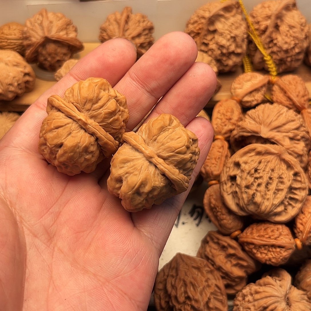 用***9吊坠文玩核桃蛤蟆