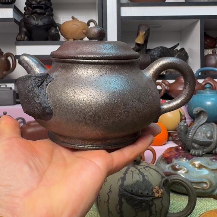 昵***啥紫砂茶壶宜兴紫砂工艺美术