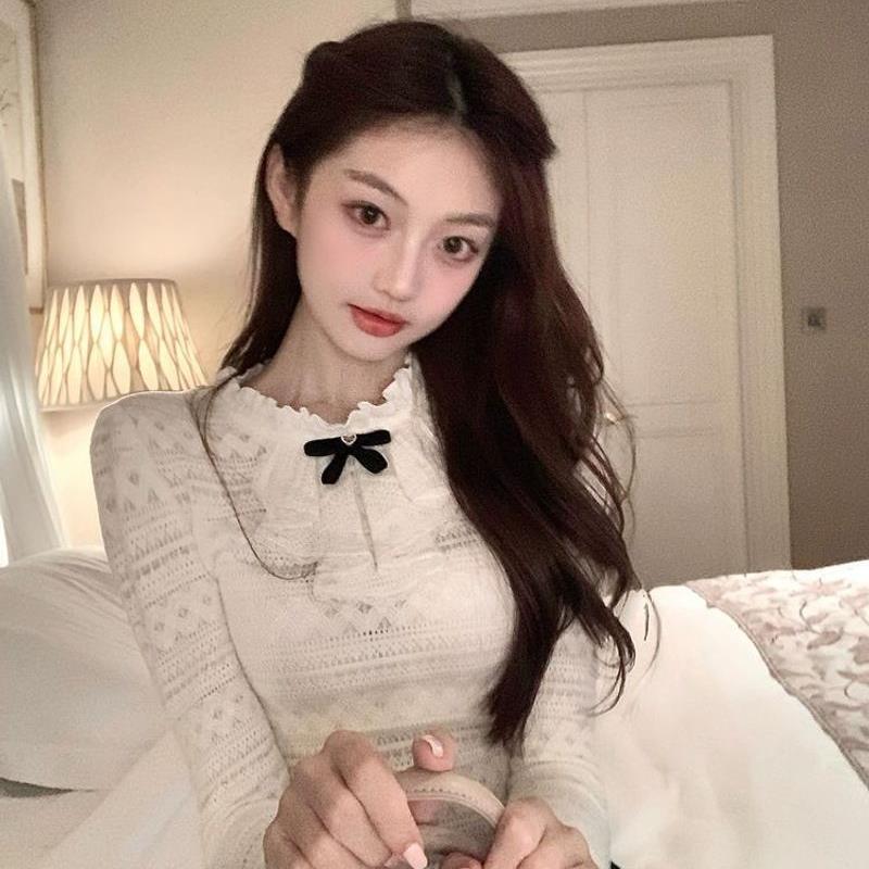 女家莉芙千金/宫廷磨毛打底衫蕾丝针织衫白色内搭巨好看长袖上衣