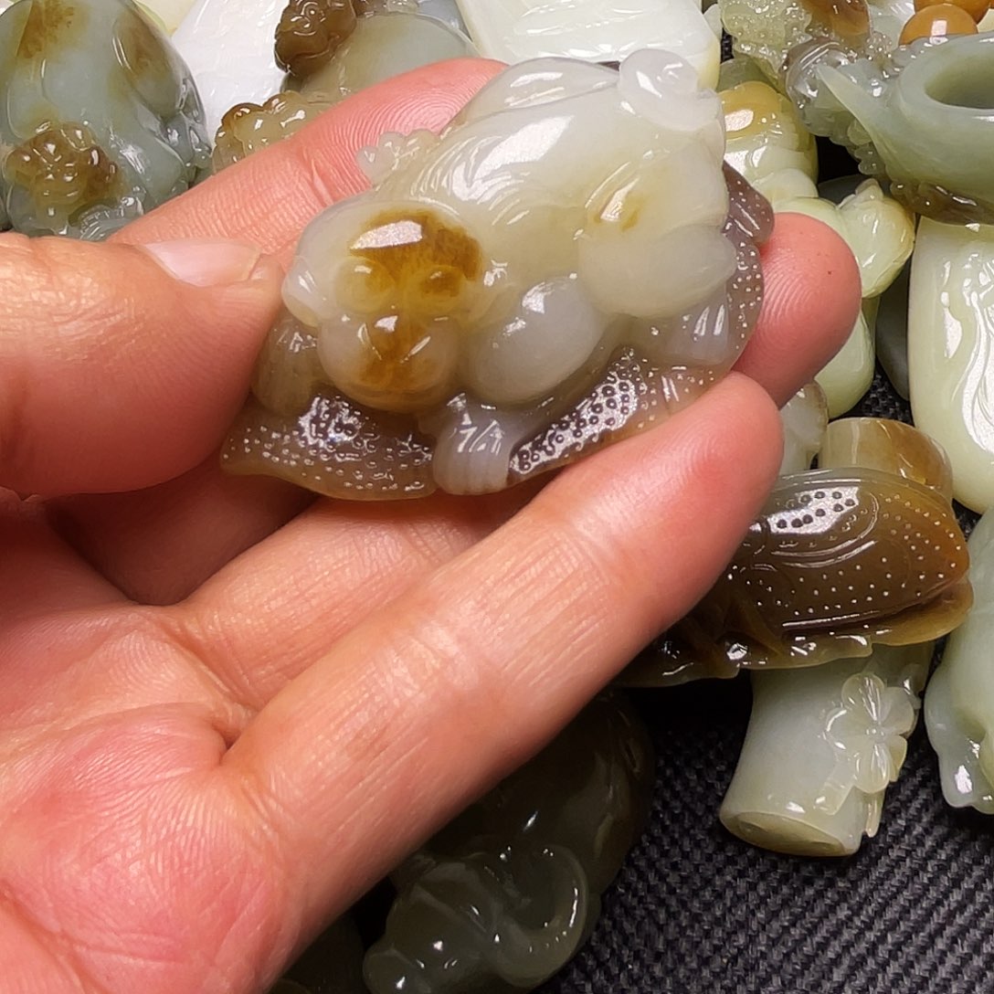 和田玉吊坠(不含链)未镶嵌