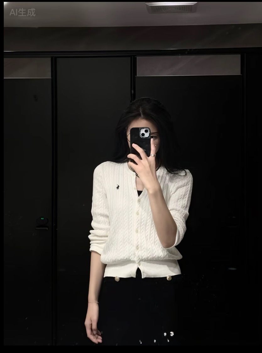 小马刺绣细绞花开衫