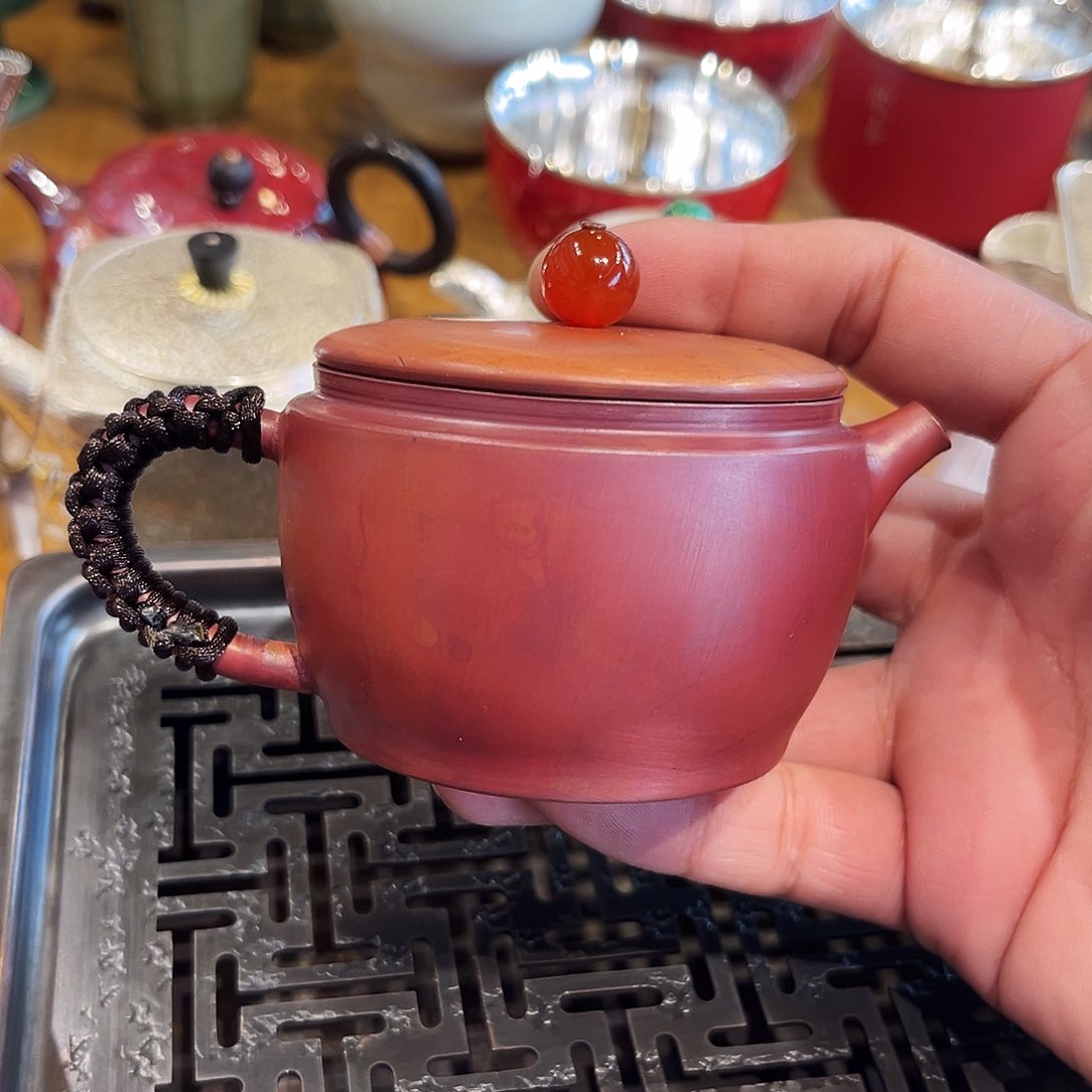 汉瓦壶手工锻打工艺